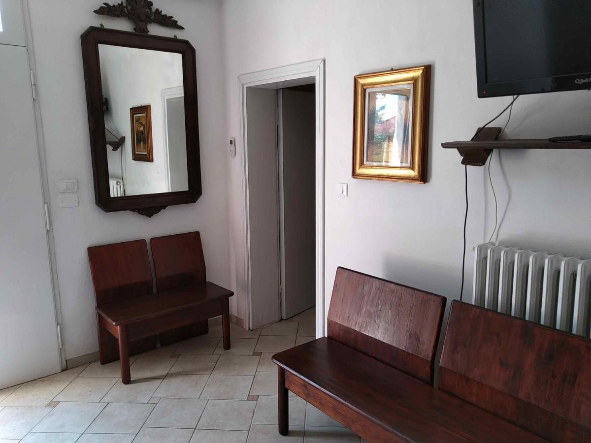 Agriturismo Ca' Isotta Castello di Serravalle Eksteriør bilde