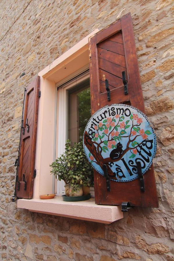 Agriturismo Ca' Isotta Castello di Serravalle Eksteriør bilde