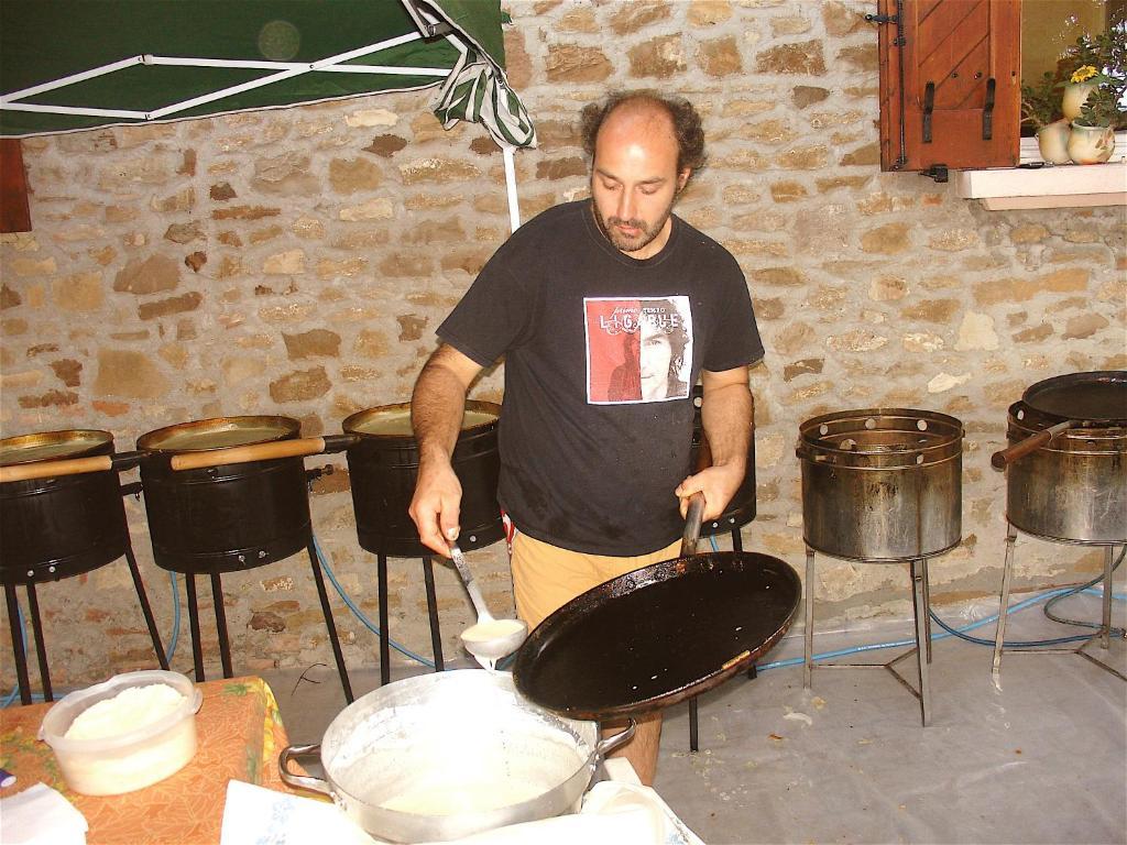 Agriturismo Ca' Isotta Castello di Serravalle Eksteriør bilde